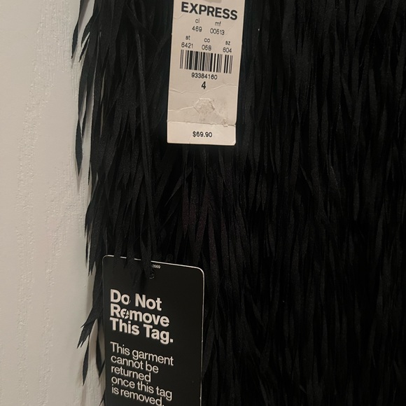 Black short fringe skirt from Express - Picture 3 of 3